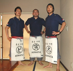 中野の居酒屋「雛家」さま 一人一人の名前を入れた前掛け！