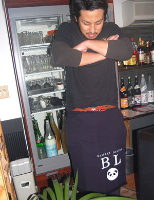 東京・小金井にある懐石ダイニング B.L.様オリジナル前掛け！