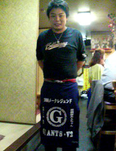 誕生日プレゼントにジャイアンツ前掛けを！