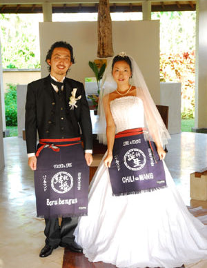 ウエディング姿に！